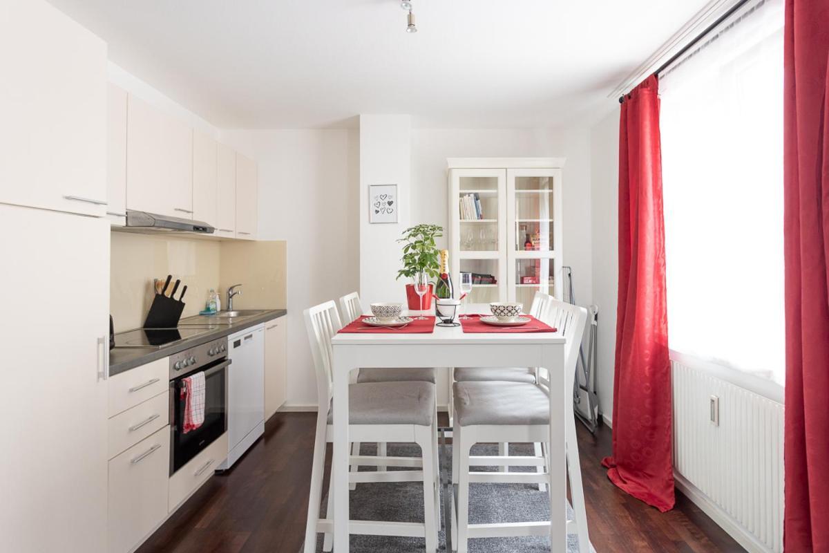 New Shalalaliving Vienna - Lovenest Or Workspace Near Schoenbrunn Bg Buitenkant foto